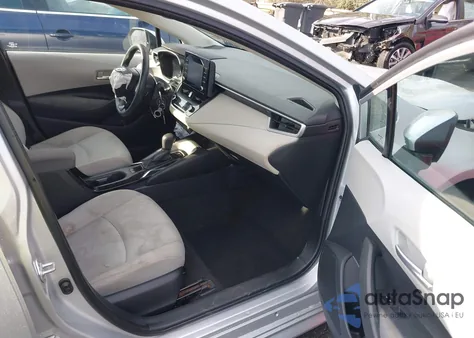 2020 Toyota Corolla L z USA, uszkodzony, nr VIN 5YFDPRAE3LP043415